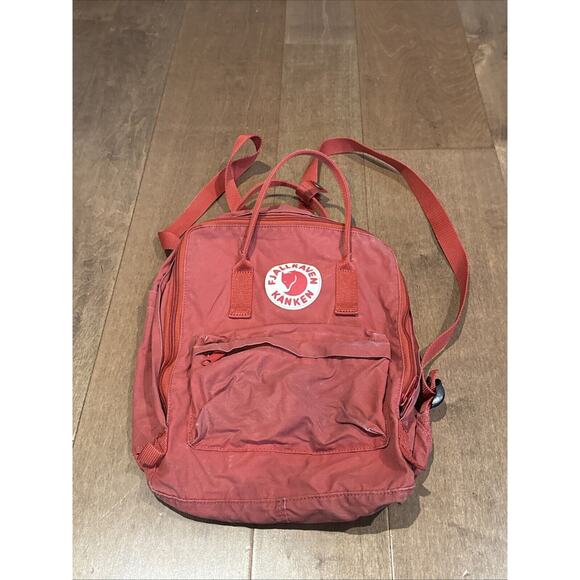 Fjallraven Kanken Classic Backpack Red Bag Double Handles 23510 - Picture 1 of 4